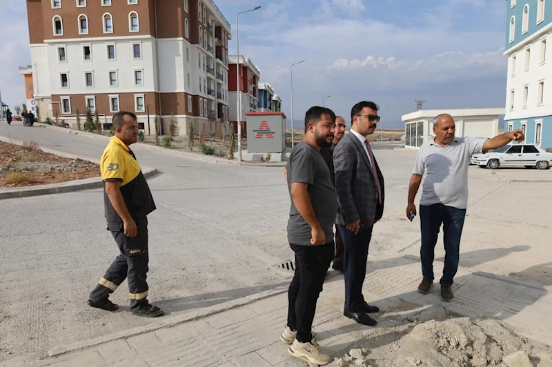 Kaymakam Soysal, TOKİ Deprem Konutlarını inceledi  