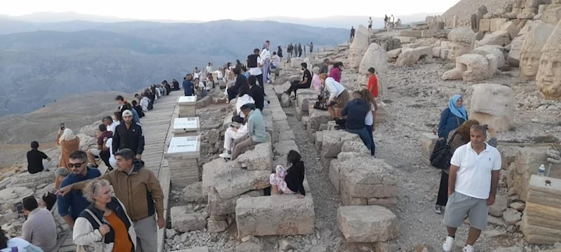 Nemrut Dağı