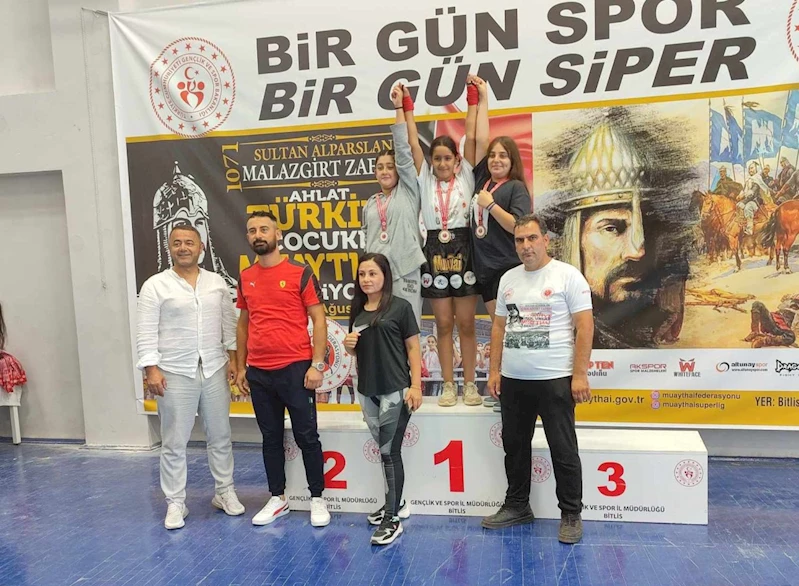 Adıyamanlı sporcu muaythaide birinci oldu 