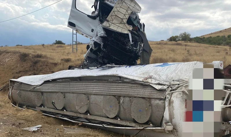 Devrilen yakıt dolu tanker sürücüsü yaralandı