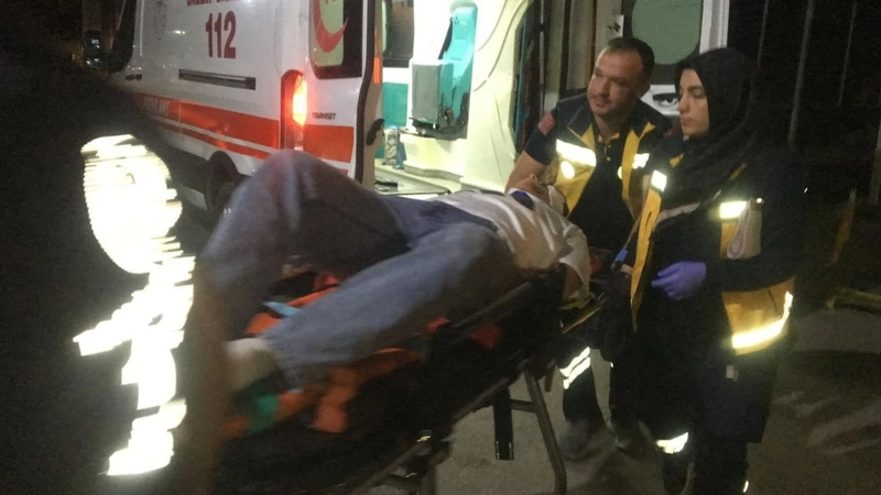 İki trafik kazası: 3 kişi yaralandı 