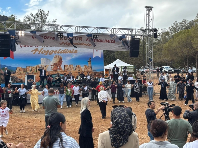 Adıyamanlılar KKTC’de çiğ köfte festivalinde buluştu 