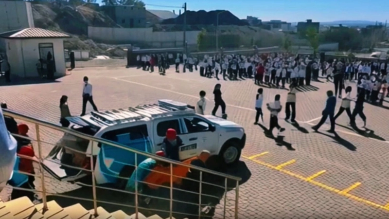 Adıyaman geneli tüm okullarda eş zamanlı tahliye tatbikatı gerçekleştirildi