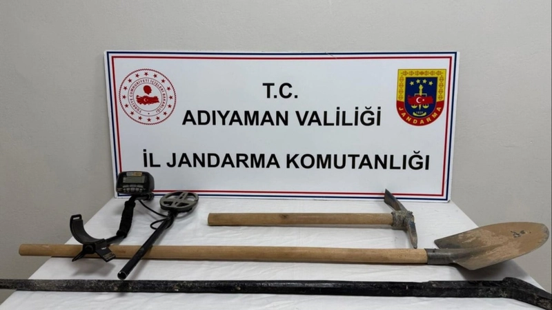Adıyaman’da define avcıları suçüstü yakalandı 