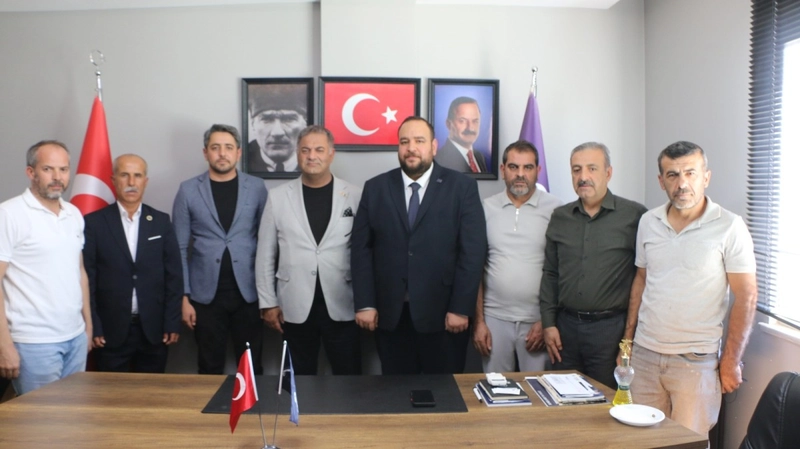 MYK Üyesi Murat Tekin’den Anahtar Parti Adıyaman İl Başkanı Alsan’a ziyaret  - Videolu Haber