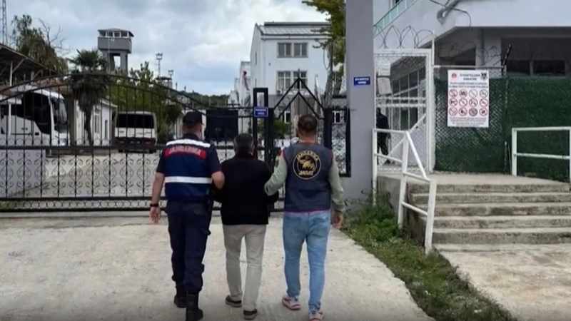 30 ilde FETÖ’ye yönelik operasyon: 64 şüpheli tutuklandı