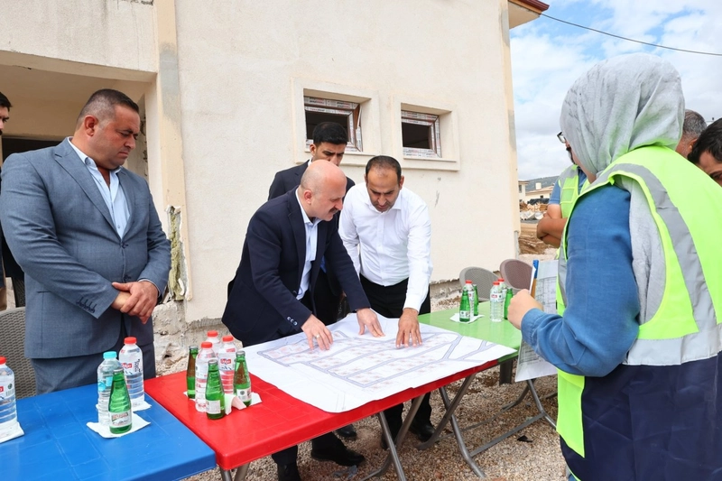 Vali Osman Varol, Adıyaman’da kırsal dönüşüm çalışmalarını yerinde inceledi 