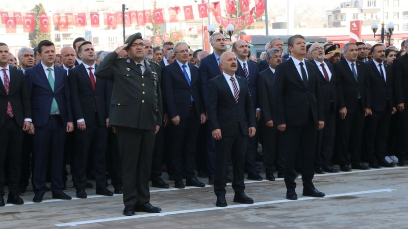 Adıyaman’da 10 Kasım Atatürk’ü Anma Programı gerçekleştirildi