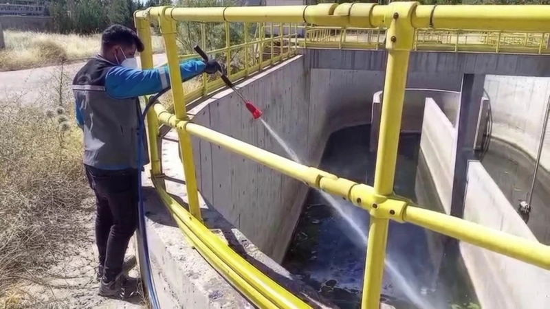 Adıyaman Belediyesi’nden larva mücadelesinde yoğun mesai  