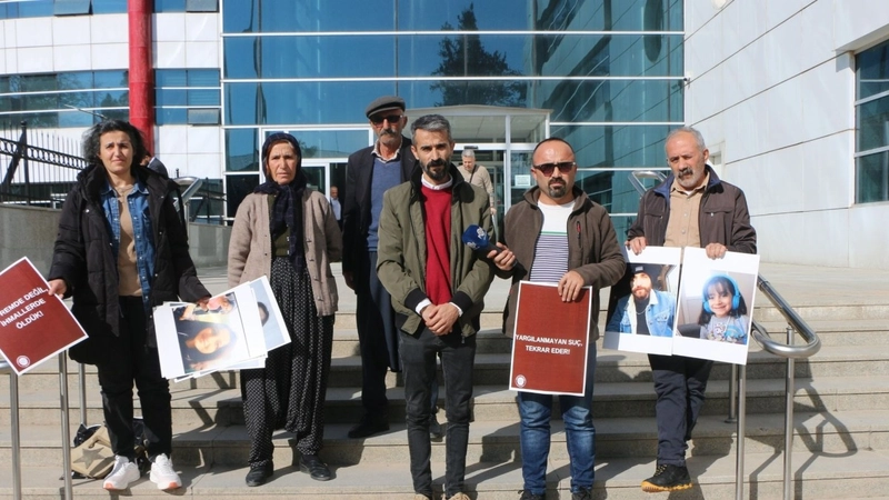 Akabe Sitesi’nin ilk duruşması görüldü: 2 sanık için adli kontrol şartıyla tahliye kararı  - Videolu Haber