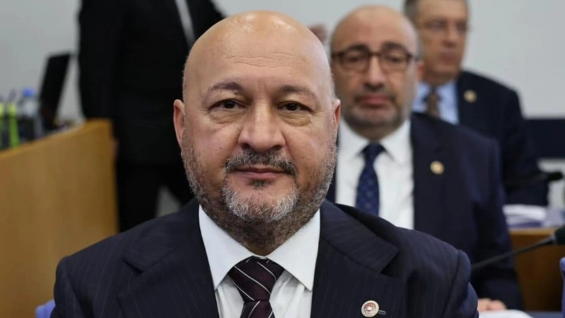 Milletvekili Kurt’tan Bakanlığa Çağrı: ‘Kariyer meslek mensupları için 4 bin 200 TL esirgenmemeli’