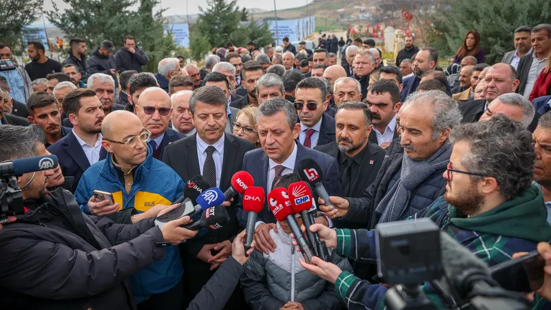 CHP Lideri Özgür Özel Adıyaman’da