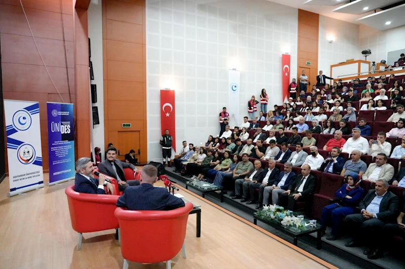 Bakan yardımcısı Ahmet Aydın öğrencilerle buluştu 