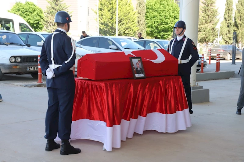 Trafik kazasında yaşamını yitiren Uzman Çavuş memleketine gönderildi 
