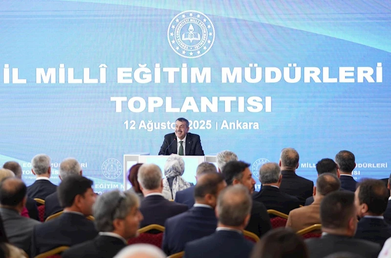 Okullarda forma zorunluluğu geri geliyor 